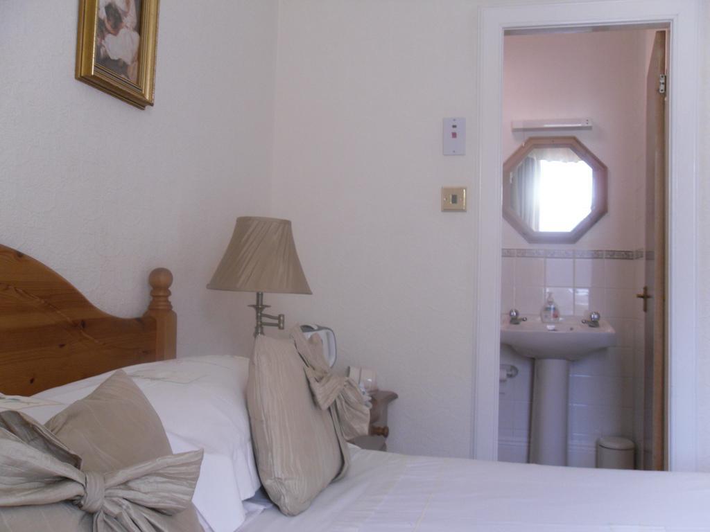 Ardfern Guest House Περθ Δωμάτιο φωτογραφία